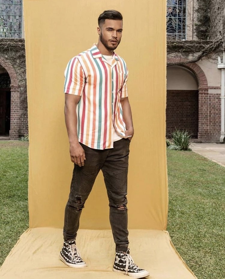 8E605B48-296E-47F2-BC4B-B2810B1A5B77