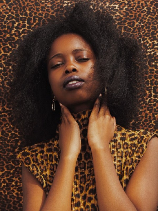 Faka Isintu Es’tayeleni